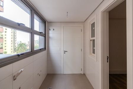 Apartamento à venda com 209m², 3 quartos e 3 vagasÁrea de Serviço