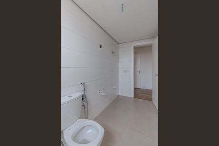 Apartamento à venda com 209m², 3 quartos e 3 vagasBanheiro Suíte 1