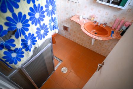 Casa à venda com 527m², 3 quartos e 18 vagasBanheiro Quarto 1 - Suite