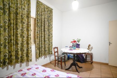 Casa à venda com 527m², 3 quartos e 18 vagasQuarto 