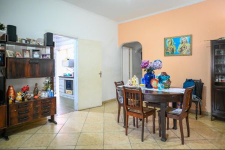 Casa à venda com 527m², 3 quartos e 18 vagasSala