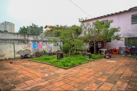 Casa à venda com 527m², 3 quartos e 18 vagasQuintal