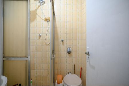 Casa à venda com 527m², 3 quartos e 18 vagasEdícula - Banheiro