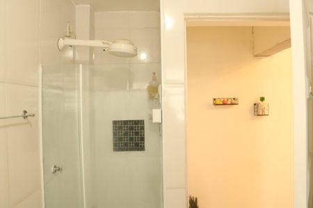 Apartamento à venda com 70m², 2 quartos e sem vagaBanheiro