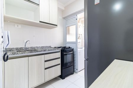 Apartamento para alugar com 56m², 2 quartos e 2 vagas Apartamento para alugar com 56m², 2 quartos e 2 vagasCozinha