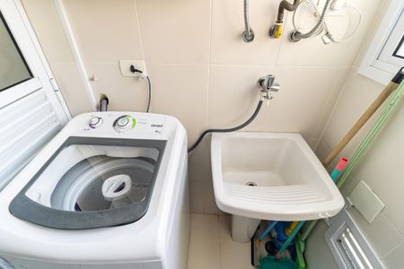 Apartamento para alugar com 56m², 2 quartos e 2 vagas Apartamento para alugar com 56m², 2 quartos e 2 vagasLavanderia