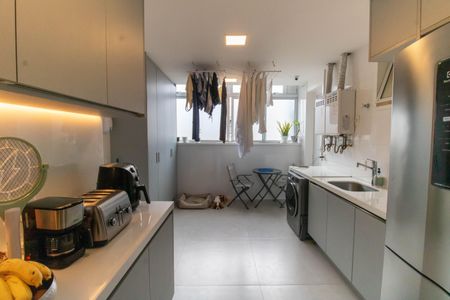 Apartamento à venda com 220m², 3 quartos e 2 vagasÁrea de Serviço