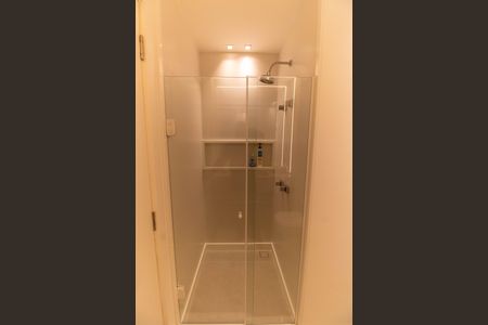 Apartamento à venda com 220m², 3 quartos e 2 vagasBanheiro Social