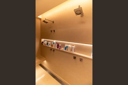 Apartamento à venda com 220m², 3 quartos e 2 vagasBanheiro da Suíte 1