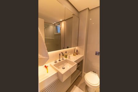 Apartamento à venda com 220m², 3 quartos e 2 vagasBanheiro da Suíte 3