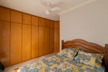 Casa à venda com 165m², 2 quartos e 2 vagasSuíte 2