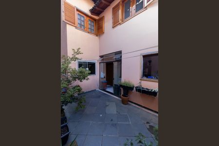 Casa à venda com 165m², 2 quartos e 2 vagasÁrea de Serviço