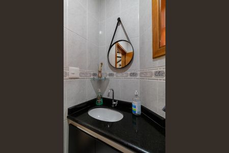 Casa à venda com 165m², 2 quartos e 2 vagasLavabo