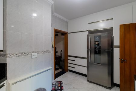 Casa à venda com 165m², 2 quartos e 2 vagasCozinha