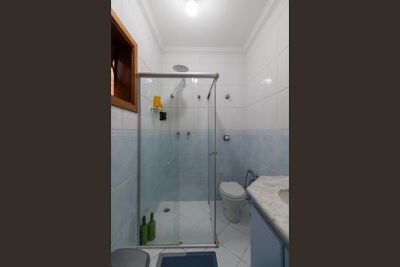 Casa à venda com 165m², 2 quartos e 2 vagasBanheiro da Suíte 1