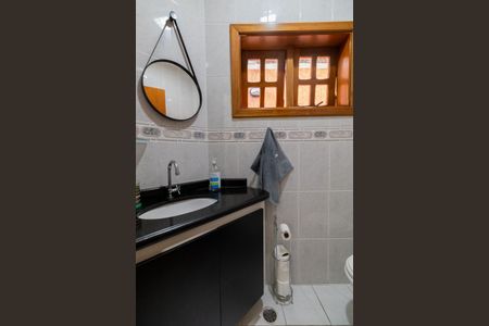 Casa à venda com 165m², 2 quartos e 2 vagasLavabo