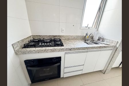 Apartamento à venda com 58m², 3 quartos e 1 vagaCozinha 