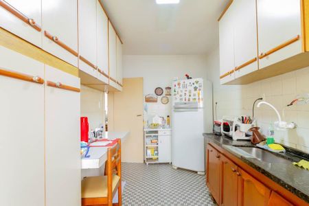 Apartamento à venda com 106m², 2 quartos e sem vaga