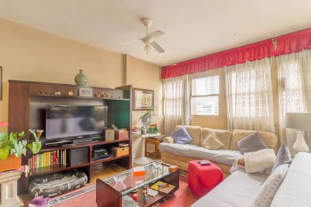 Apartamento à venda com 106m², 2 quartos e sem vaga