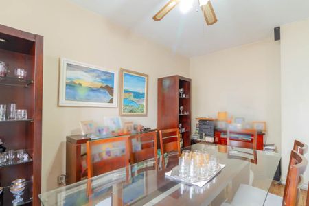 Apartamento à venda com 106m², 2 quartos e sem vaga