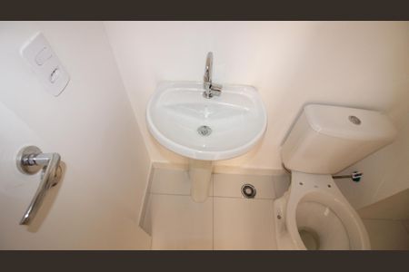 Apartamento para alugar com 32m², 2 quartos e sem vagaBanheiro