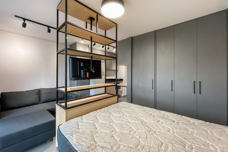 Studio para alugar com 28m², 1 quarto e sem vaga Studio para alugar com 28m², 1 quarto e sem vagaStudio
