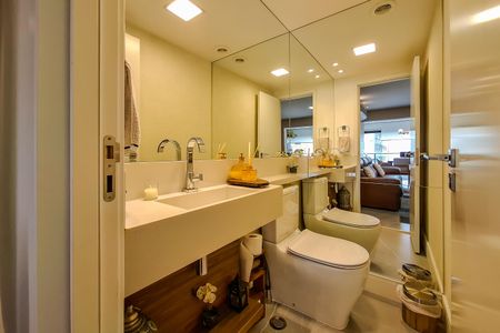 Apartamento à venda com 104m², 2 quartos e 2 vagasLavabo