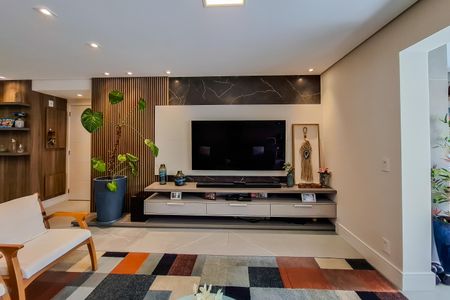 Apartamento à venda com 104m², 2 quartos e 2 vagasSala