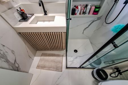 Apartamento à venda com 104m², 2 quartos e 2 vagasBanheiro da Suíte 2