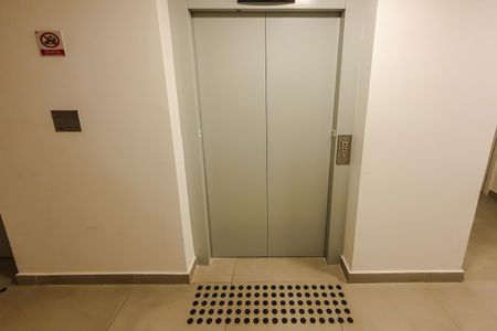 Apartamento à venda com 104m², 2 quartos e 2 vagasÁrea comum