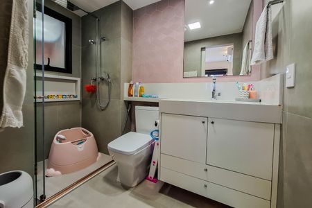 Apartamento à venda com 104m², 2 quartos e 2 vagasBanheiro da Suíte 1