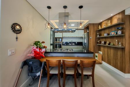 Apartamento à venda com 104m², 2 quartos e 2 vagasCozinha