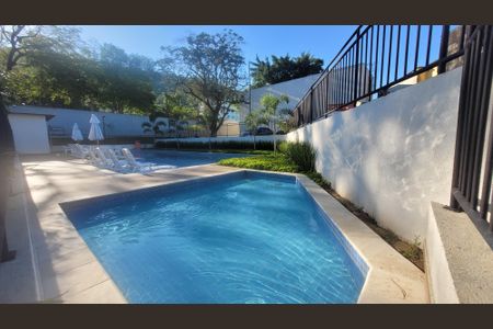 Apartamento para alugar com 42m², 2 quartos e sem vagaÁrea comum - Piscina