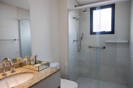 Apartamento à venda com 98m², 2 quartos e 2 vagasBanheiro da Suíte