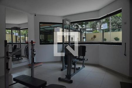 Apartamento à venda com 98m², 2 quartos e 2 vagasÁrea comum - Academia