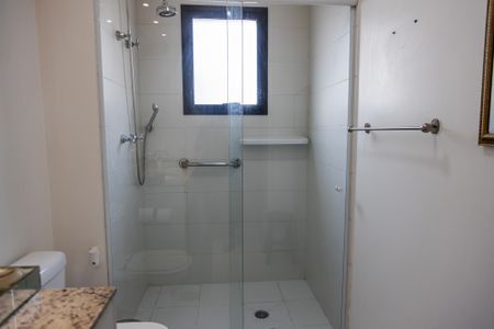 Apartamento à venda com 98m², 2 quartos e 2 vagasBanheiro da Suíte