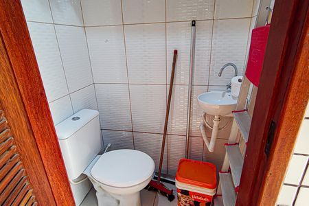 Casa de condomínio à venda com 210m², 3 quartos e 3 vagasLavabo externo