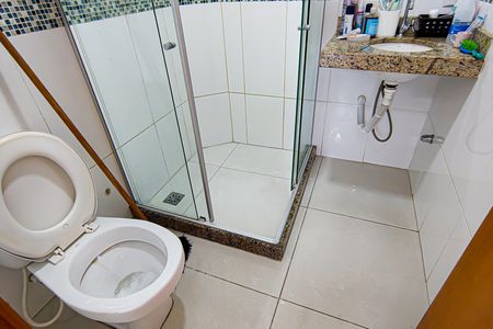 Casa de condomínio à venda com 210m², 3 quartos e 3 vagasBanheiro Social