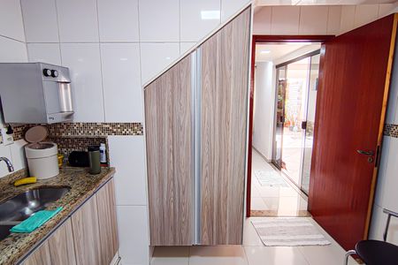 Casa de condomínio à venda com 210m², 3 quartos e 3 vagasCozinha 