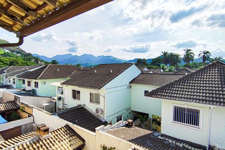 Casa de condomínio à venda com 210m², 3 quartos e 3 vagasCobertura - vista