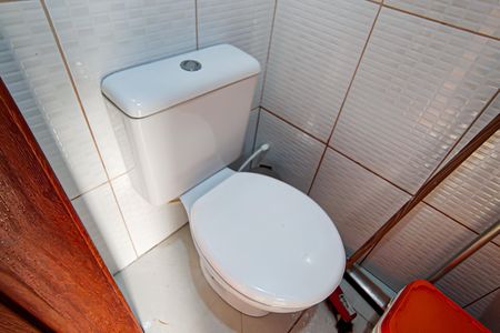 Casa de condomínio à venda com 210m², 3 quartos e 3 vagasLavabo externo