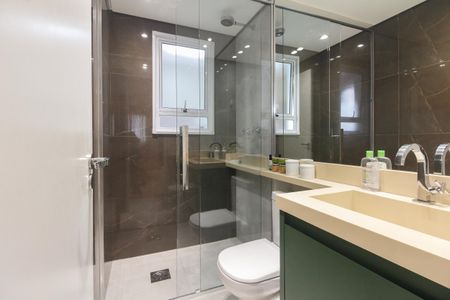 Apartamento para alugar com 65m², 2 quartos e 1 vaga Apartamento para alugar com 65m², 2 quartos e 1 vagaBanheiro Social