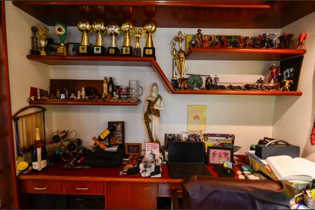 Apartamento à venda com 92m², 2 quartos e 1 vaga Apartamento à venda com 92m², 2 quartos e 1 vagaQuarto de Serviço