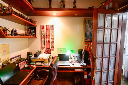 Apartamento à venda com 92m², 2 quartos e 1 vaga Apartamento à venda com 92m², 2 quartos e 1 vagaQuarto de Serviço