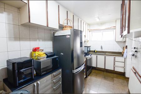 Apartamento à venda com 92m², 2 quartos e 1 vaga Apartamento à venda com 92m², 2 quartos e 1 vagaCozinha