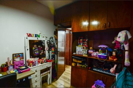 Apartamento à venda com 92m², 2 quartos e 1 vaga Apartamento à venda com 92m², 2 quartos e 1 vagaQuarto