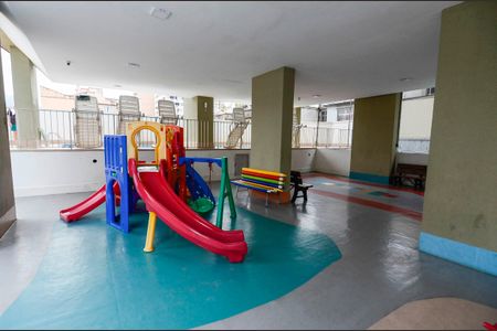 Apartamento à venda com 92m², 2 quartos e 1 vaga Apartamento à venda com 92m², 2 quartos e 1 vagaÁrea comum