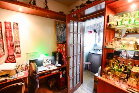 Apartamento à venda com 92m², 2 quartos e 1 vaga Apartamento à venda com 92m², 2 quartos e 1 vagaQuarto de Serviço