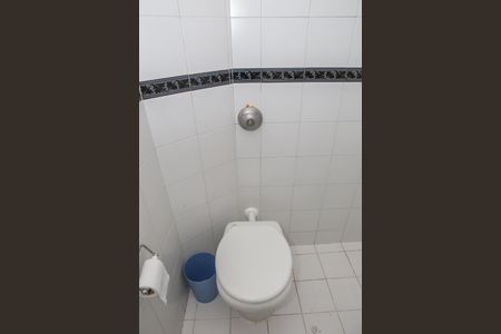 Apartamento à venda com 70m², 2 quartos e sem vagaBanheiro