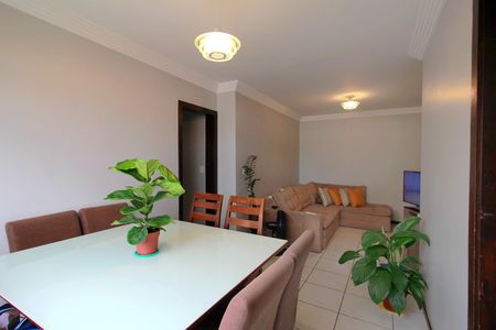 Apartamento à venda com 95m², 3 quartos e 2 vagasSala